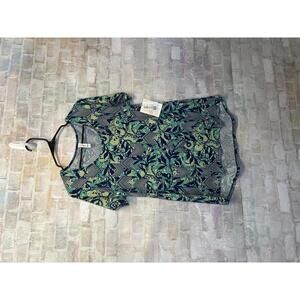 LuLaRoe Classic T Women's medium Top NWT